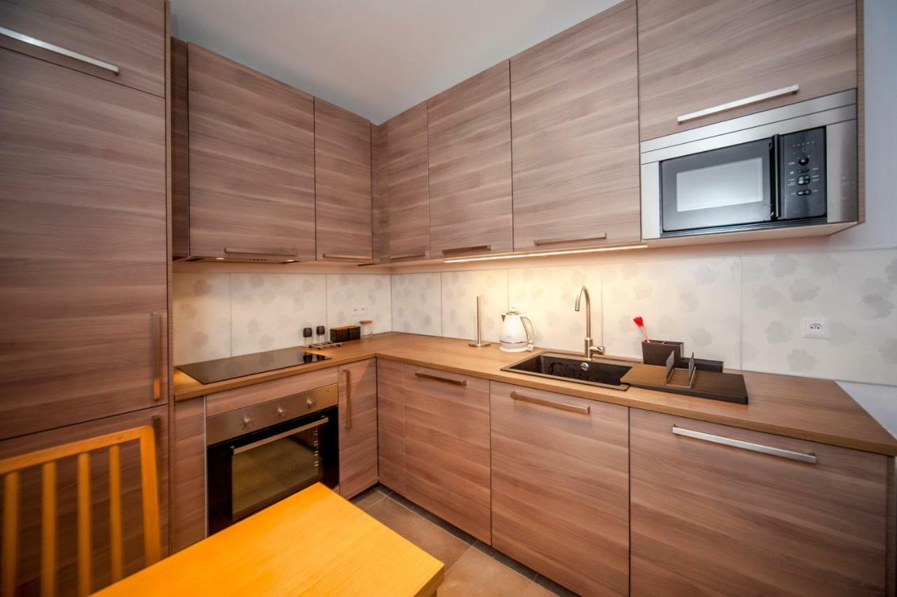 Very Berry - Maratonska 3 - Business Apartment, Garden, Check In 24H Poznań Exterior foto